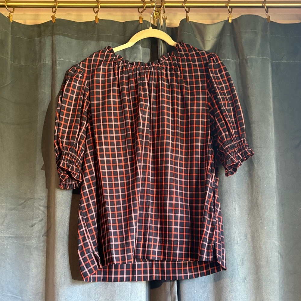 Chic Plaid Blouse - Black and Red